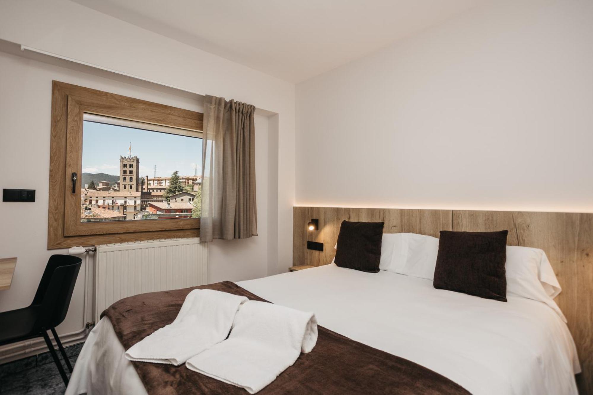 La Trobada Hotel Sport Ripoll Εξωτερικό φωτογραφία